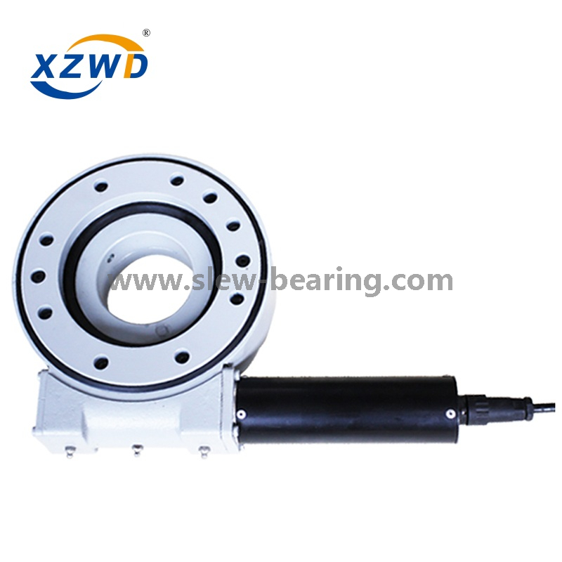 China High Quality Single Worm Gear Slew Drive with 24 DC Motor for Solar Tracker System Use