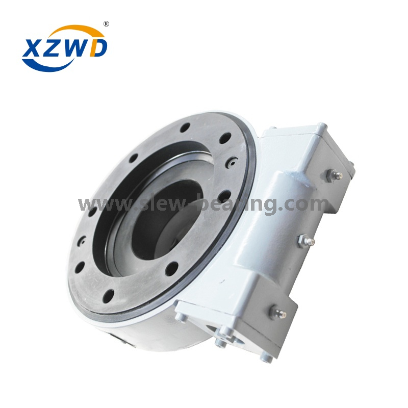 China High Quality Single Worm Gear Slew Drive with 24 DC Motor for Solar Tracker System Use