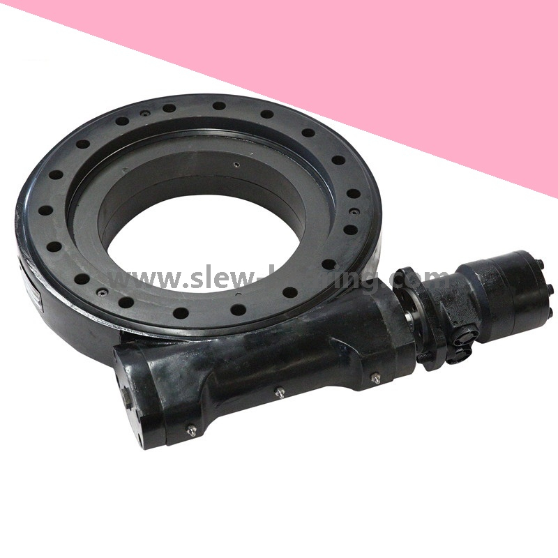 SE7 and 12 inch slewing drive with excavator parts available in warehouse