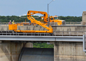 Bridge inspection Machine slewing drive