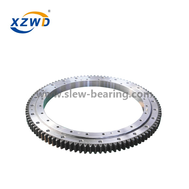 Crane Four-point Contact Ball Bearing with Deformable Swing Bearing 