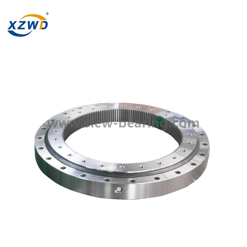 China Manufacturer Long Life Time Replacements For Light Type Slewing Ring